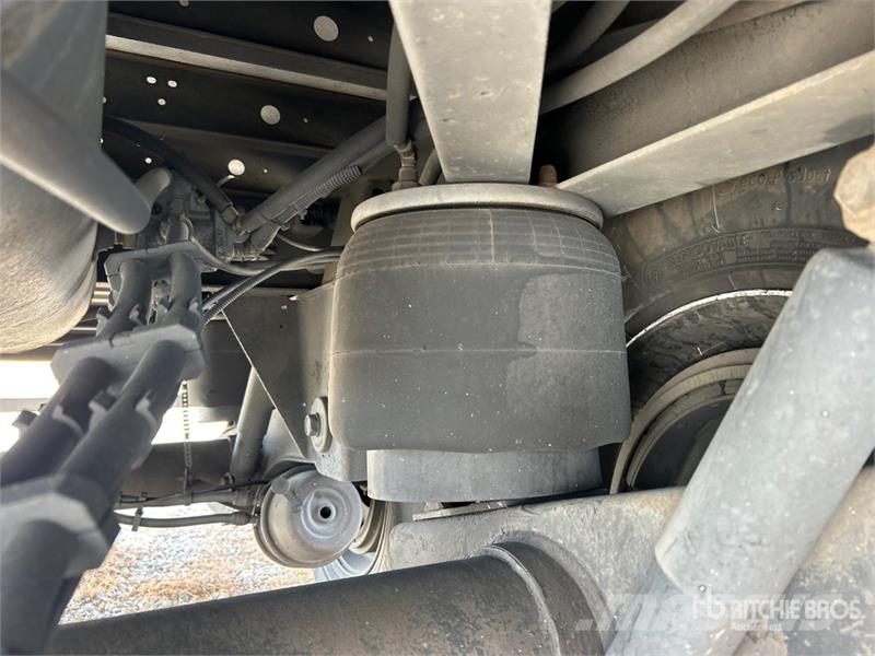 Utility VS2RA 53 ft x 102 in T/A Refrigerated Trailer Напівпричепи-рефрижератори
