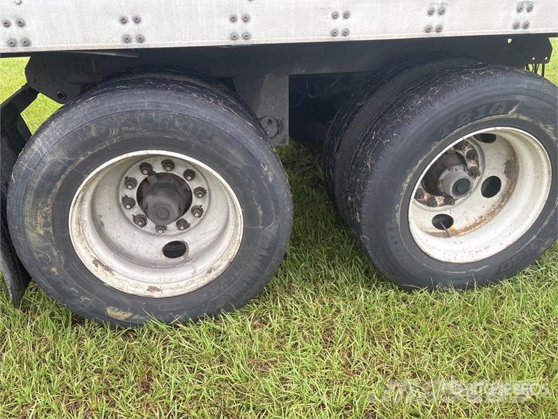 Utility VS2RA 53 ft x 102 in T/A Refrigerated Trailer Hladilne polprikolice