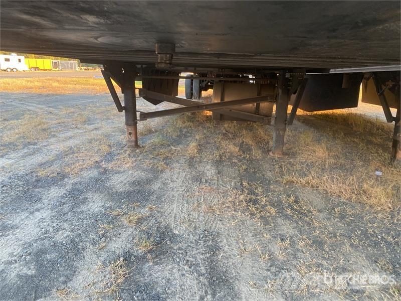 Utility VS2RA 53 ft x 102 in T/A Refrigerated Trailer Külmikpoolhaagised