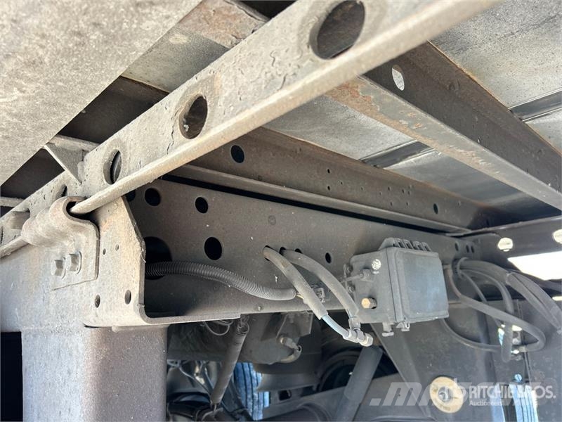 Utility VS2RA 53 ft x 102 in T/A Refrigerated Trailer Hladilne polprikolice
