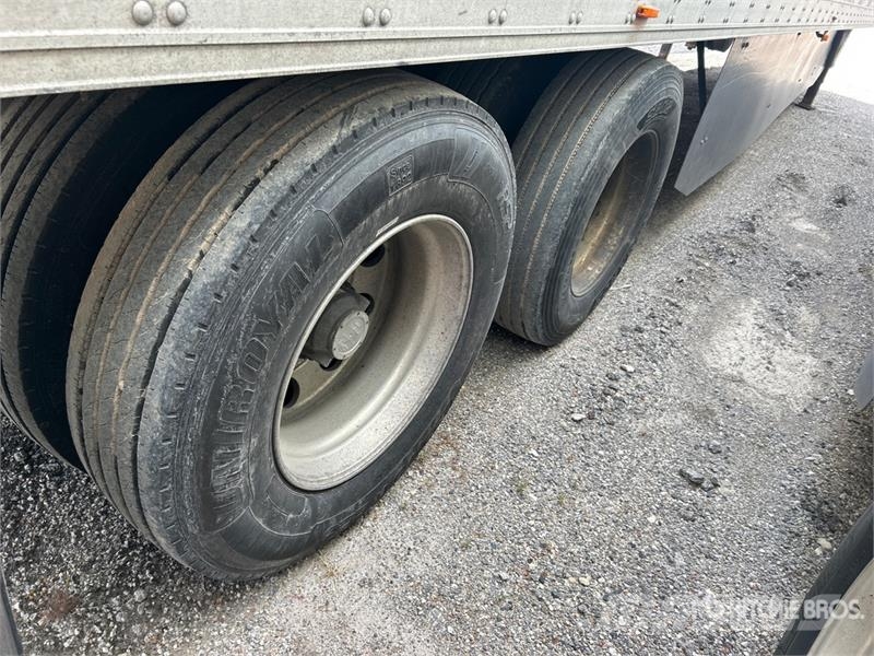 Utility VS2RA 53 ft x 102 in T/A Refrigerated Trailer Semi Reboques Isotérmicos