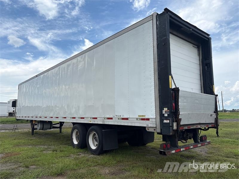 Utility VS2RA 53 ft x 102 in T/A Refrigerated Trailer Temperature controlled semi-trailers
