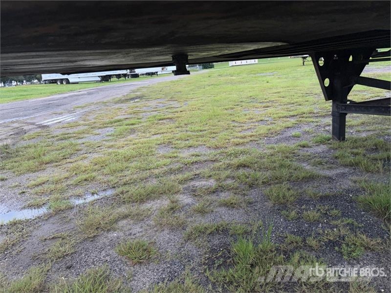Utility VS2RA 53 ft x 102 in T/A Refrigerated Trailer Temperature controlled semi-trailers