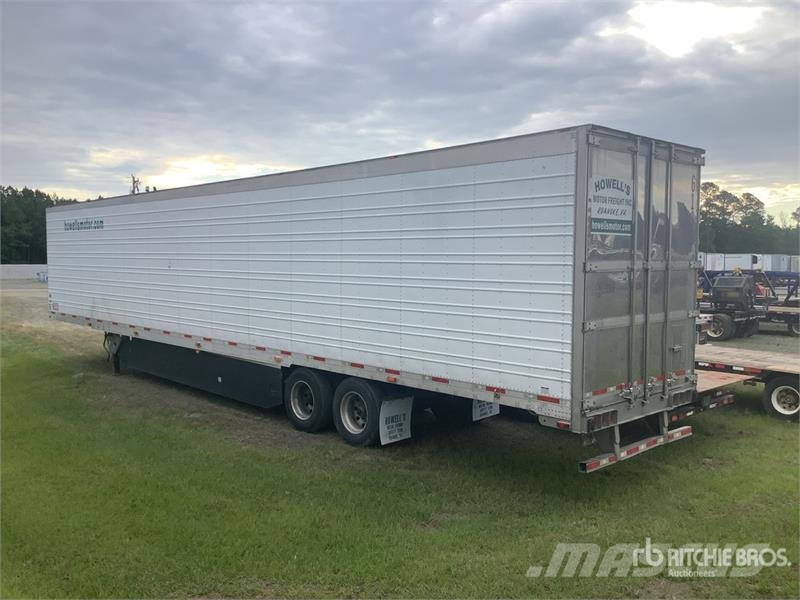Utility VS2RA 53 ft x 102 in T/A Refrigerated Trailer Piekabes ar temperatūras kontroli