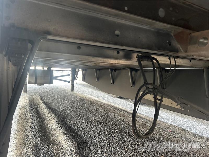 Utility VS2RA 53 ft x 102 in T/A Refrigerated Trailer Hladilne polprikolice