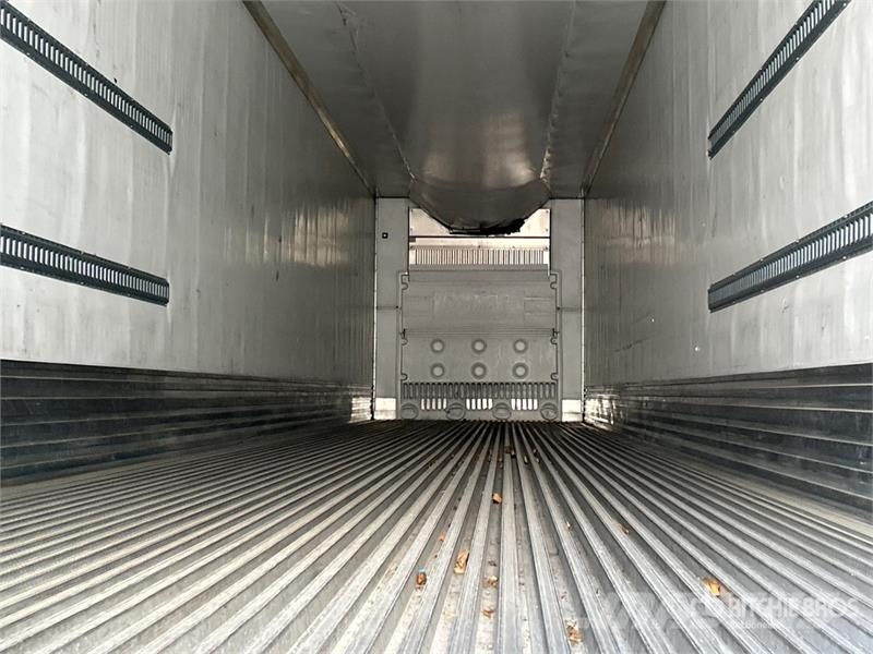 Utility VS2RA 53 ft x 102 in T/A Refrigerated Trailer Semi Reboques Isotérmicos