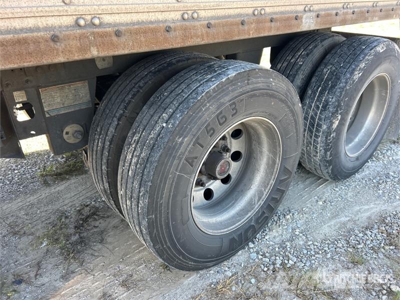 Utility VS2RA 53 ft x 102 in T/A Refrigerated Trailer Hladilne polprikolice