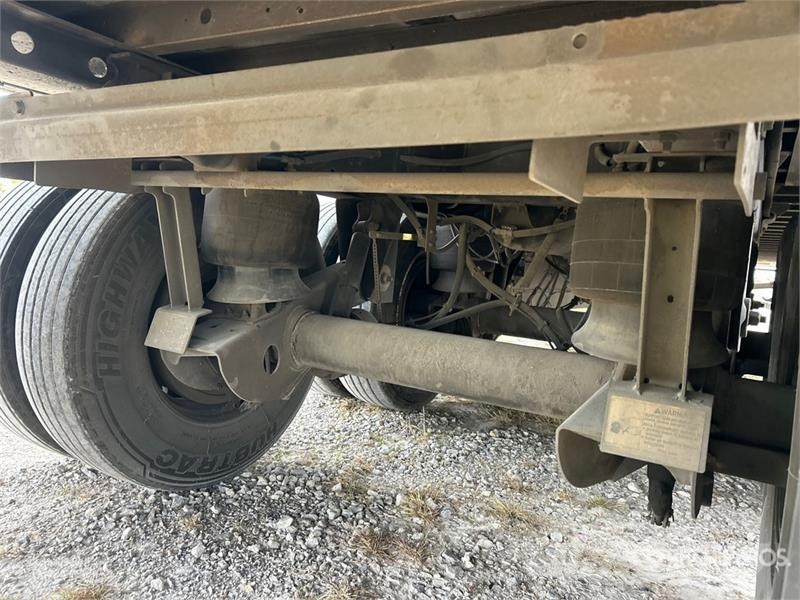 Utility VS2RA 53 ft x 102 in T/A Refrigerated Trailer Температурно-контролирани полуремаркета
