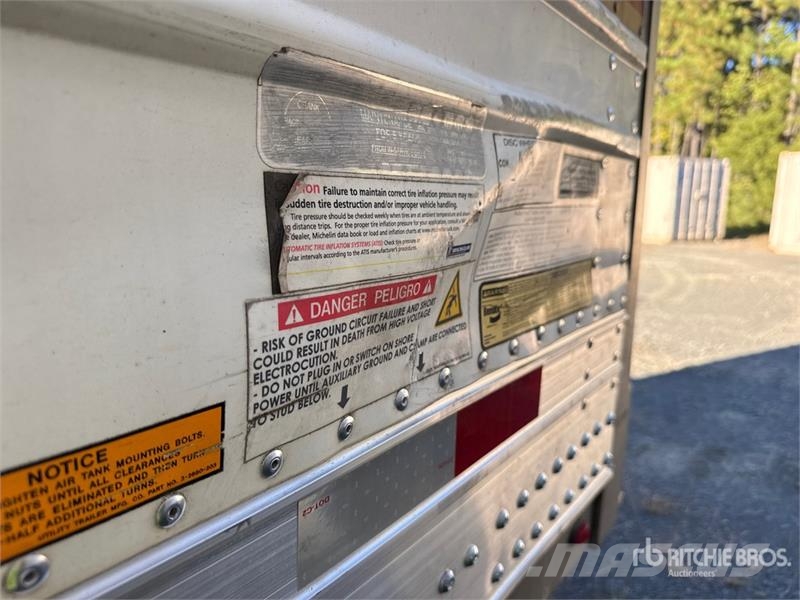 Utility VS2RA 53 ft x 102 in T/A Refrigerated Trailer Piekabes ar temperatūras kontroli