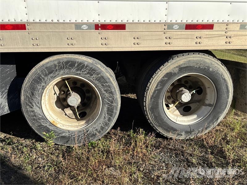 Utility VS2RA 53 ft x 102 in T/A Refrigerated Trailer Полуприцепы-рефрижераторы