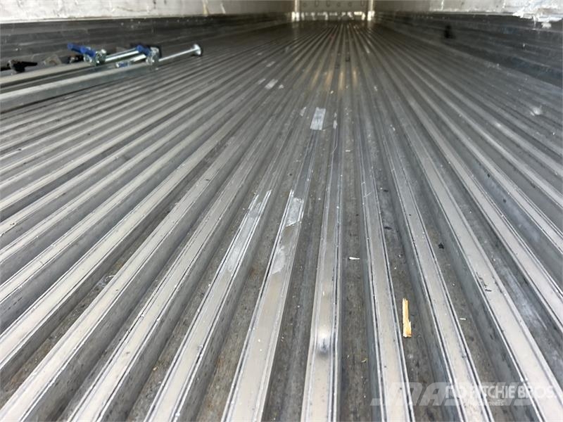 Utility VS2RA 53 ft x 102 in T/A Refrigerated Trailer Puspriekabės su izoterminiu kėbulu