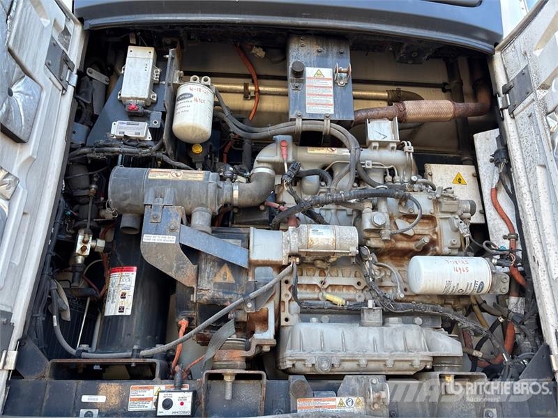 Utility VS2RA 53 ft x 102 in T/A Refrigerated Trailer Полуприцепы-рефрижераторы