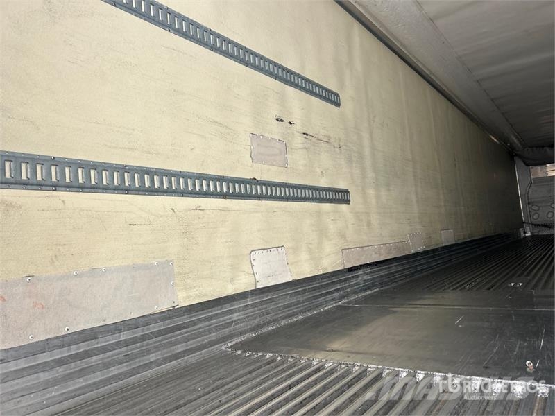 Utility VS2RA 53 ft x 102 in T/A Refrigerated Trailer Piekabes ar temperatūras kontroli