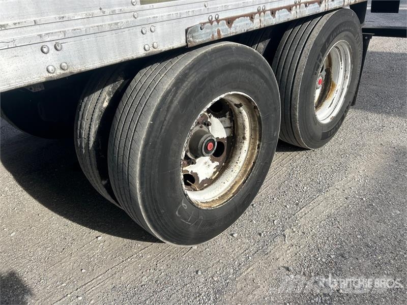 Utility VS2RA 53 ft x 102 in T/A Refrigerated Trailer Piekabes ar temperatūras kontroli
