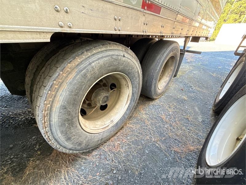 Utility VS2RA 53 ft x 102 in T/A Refrigerated Trailer Piekabes ar temperatūras kontroli
