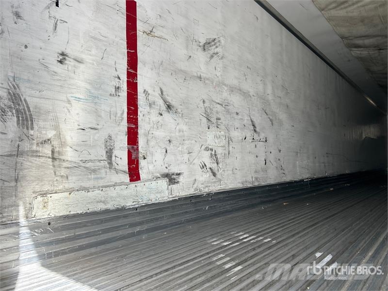 Utility VS2RA 53 ft x 102 in T/A Refrigerated Trailer Temperature controlled semi-trailers