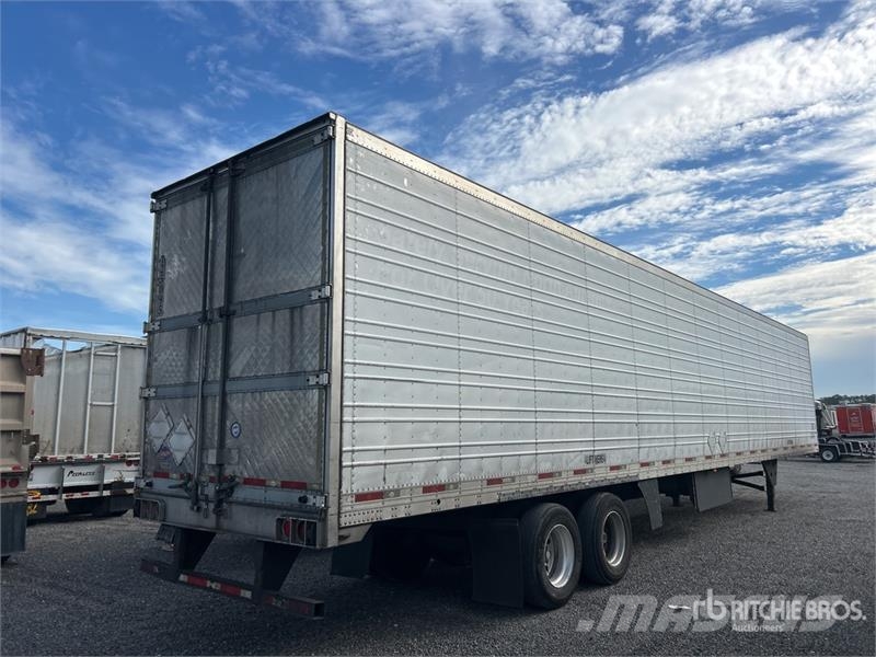 Utility VS2RA 53 ft x 102 in T/A Refrigerated Trailer Puspriekabės su izoterminiu kėbulu