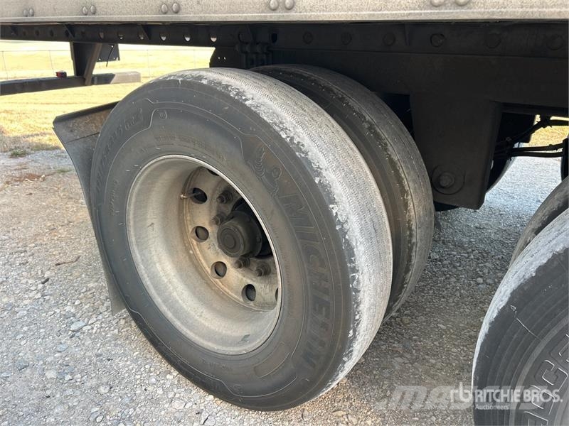 Utility VS2RA 53 ft x 102 in T/A Refrigerated Trailer Puspriekabės su izoterminiu kėbulu