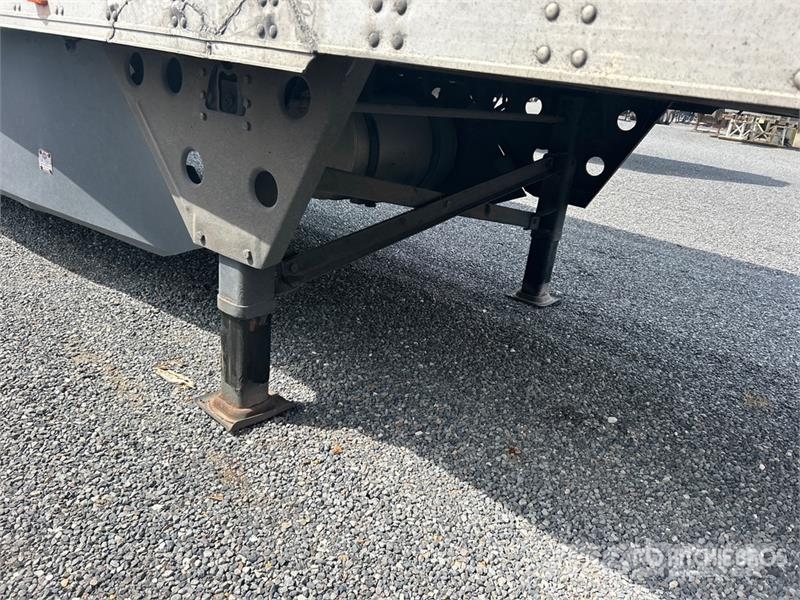 Utility VS2RA 53 ft x 102 in T/A Refrigerated Trailer Semi Reboques Isotérmicos
