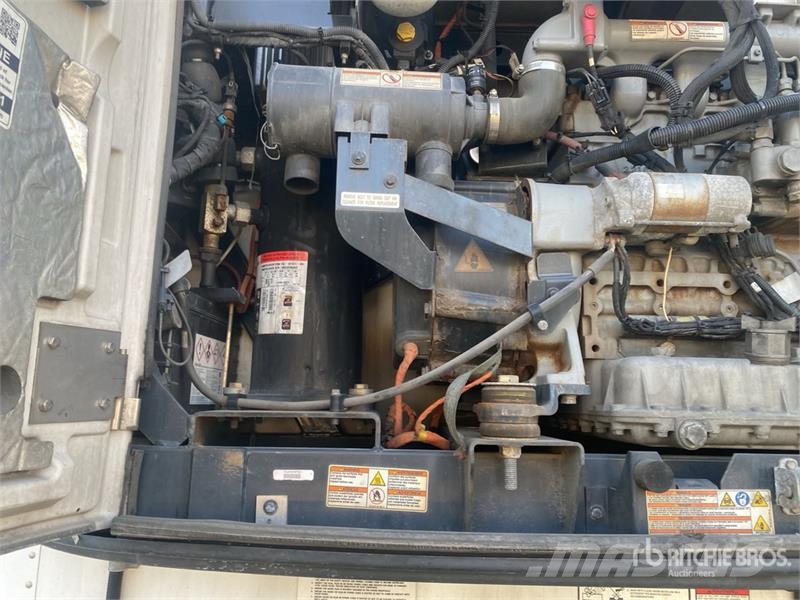 Utility VS2RA 53 ft x 102 in T/A Refrigerated Trailer 控溫式半拖車