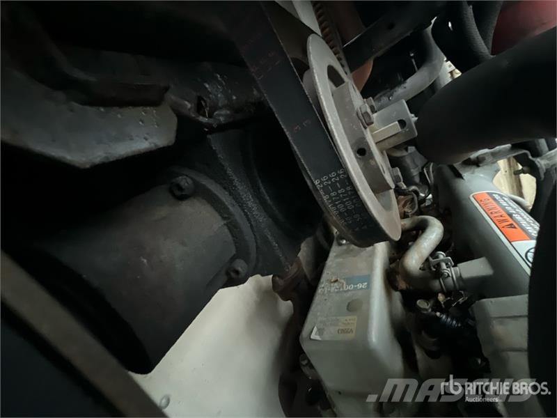 Utility VS2RA 53 ft x 102 in T/A Refrigerated Trailer 保温半挂车