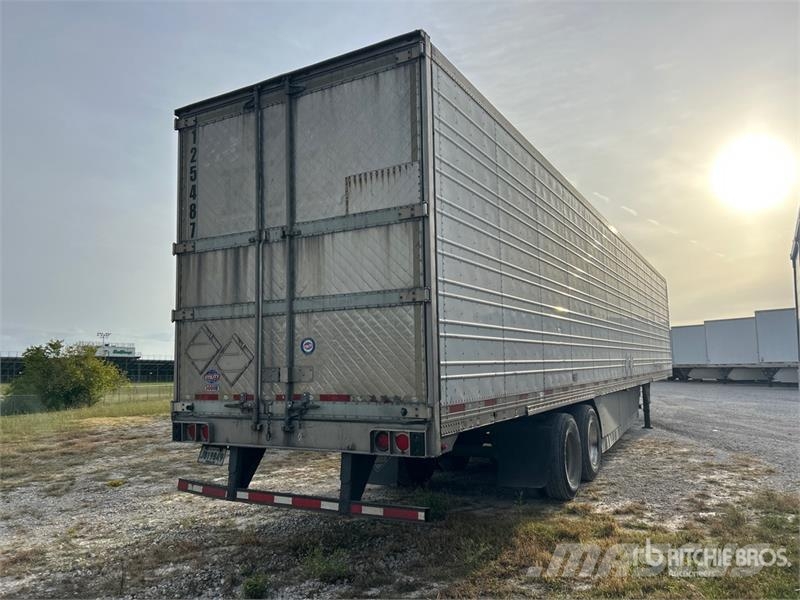 Utility VS2RA 53 ft x 102 in T/A Refrigerated Trailer Температурно-контролирани полуремаркета
