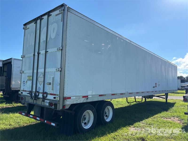 Utility VS2RA 53 ft x 102 in T/A Refrigerated Trailer Temperature controlled semi-trailers
