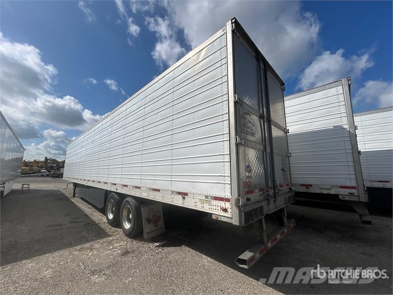 Utility VS2RA 53 ft x 102 in T/A Refrigerated Trailer Semi Reboques Isotérmicos