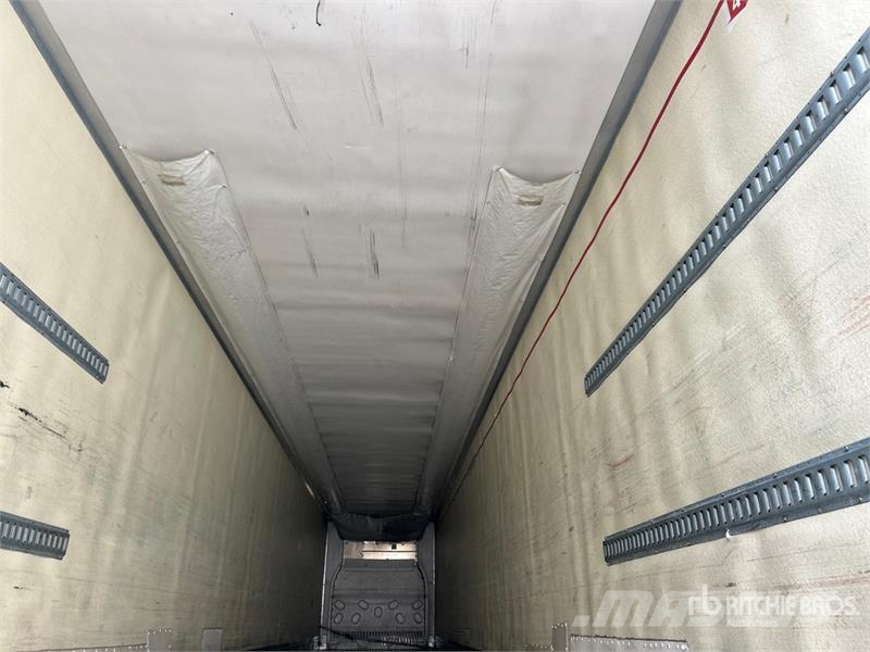 Utility VS2RA 53 ft x 102 in T/A Refrigerated Trailer Piekabes ar temperatūras kontroli