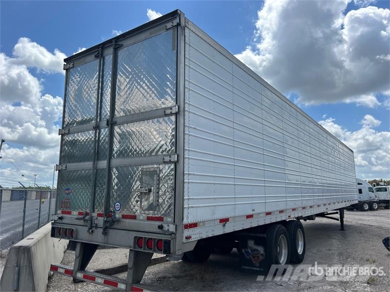 Utility VS2RA 53 ft x 102 in T/A Refrigerated Trailer Semi Reboques Isotérmicos