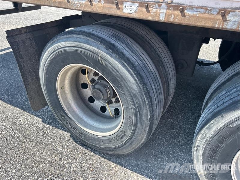 Utility VS2RA 53 ft x 102 in T/A Refrigerated Trailer Frysetrailer Semi