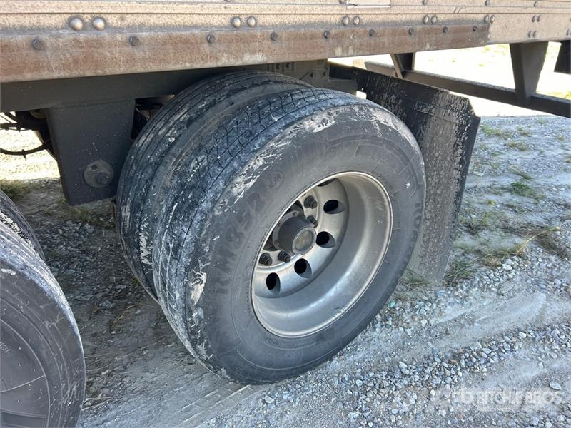 Utility VS2RA 53 ft x 102 in T/A Refrigerated Trailer Hladilne polprikolice