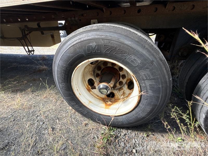 Utility VS2RA 53 ft x 102 in T/A Refrigerated Trailer Semi remorque frigorifique