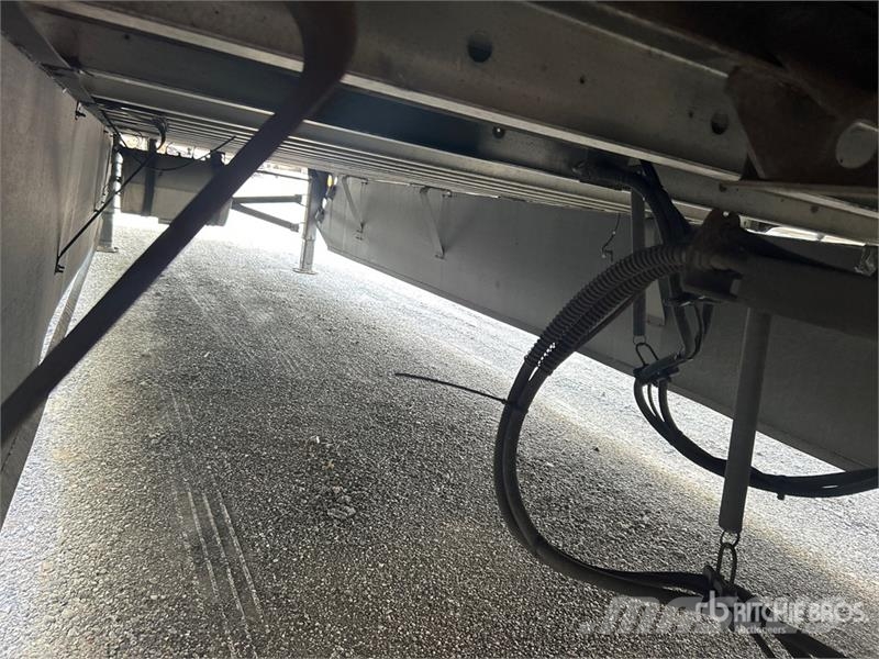 Utility VS2RA 53 ft x 102 in T/A Refrigerated Trailer Semi Reboques Isotérmicos