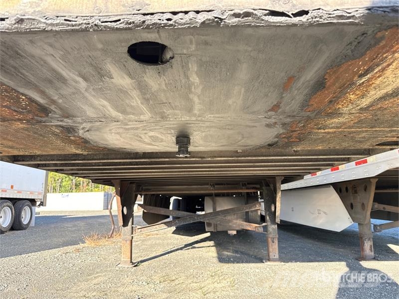 Utility VS2RA 53 ft x 102 in T/A Refrigerated Trailer Piekabes ar temperatūras kontroli