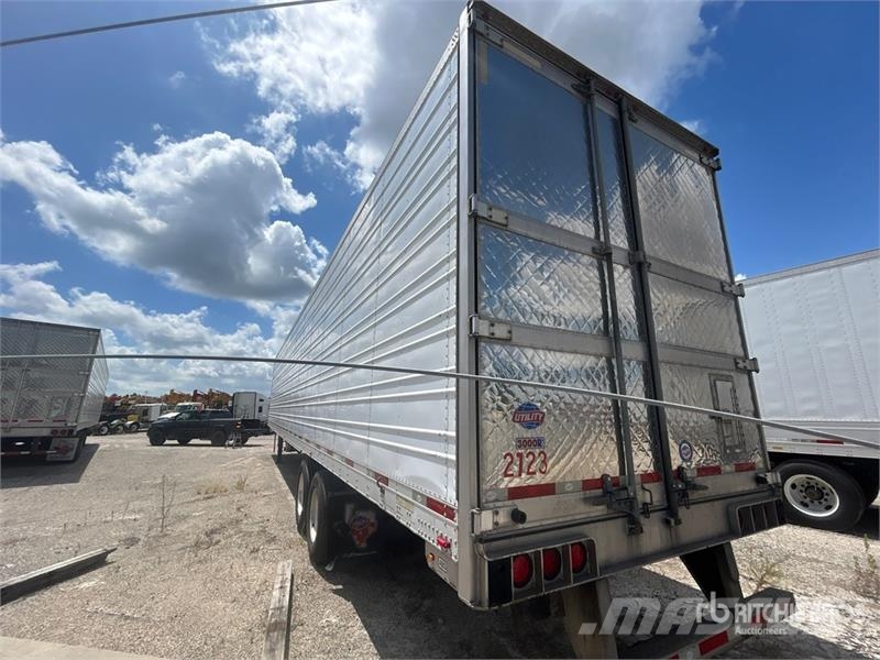 Utility VS2RA 53 ft x 102 in T/A Refrigerated Trailer Semi Reboques Isotérmicos