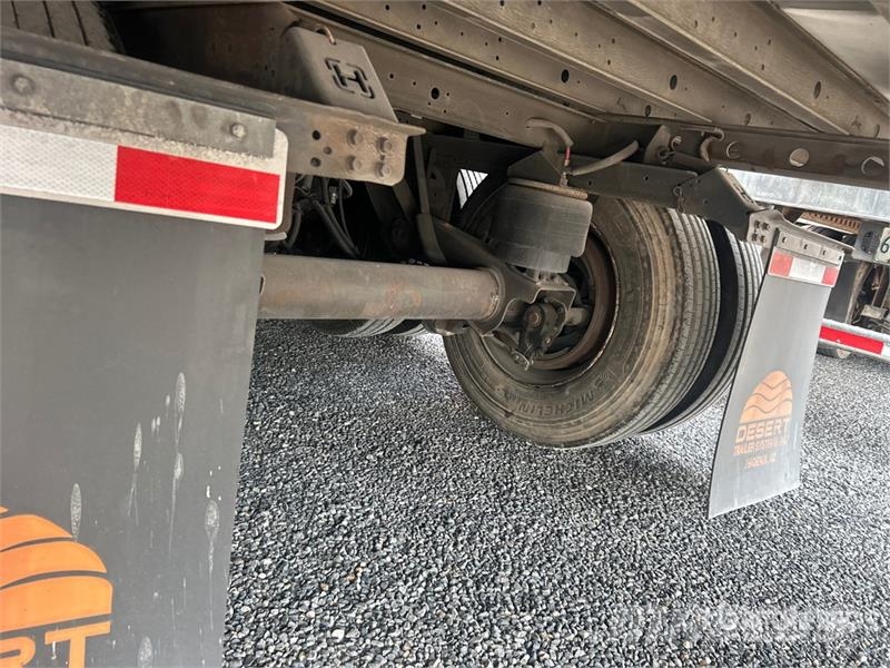 Utility VS2RA 53 ft x 102 in T/A Refrigerated Trailer Hladilne polprikolice