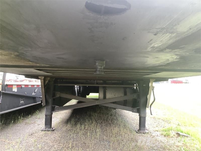 Utility VS2RA 53 ft x 102 in T/A Refrigerated Trailer Piekabes ar temperatūras kontroli