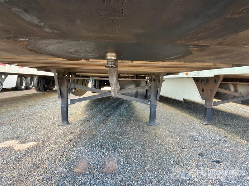 Utility VS2RA 53 ft x 102 in T/A Refrigerated Trailer Külmikpoolhaagised
