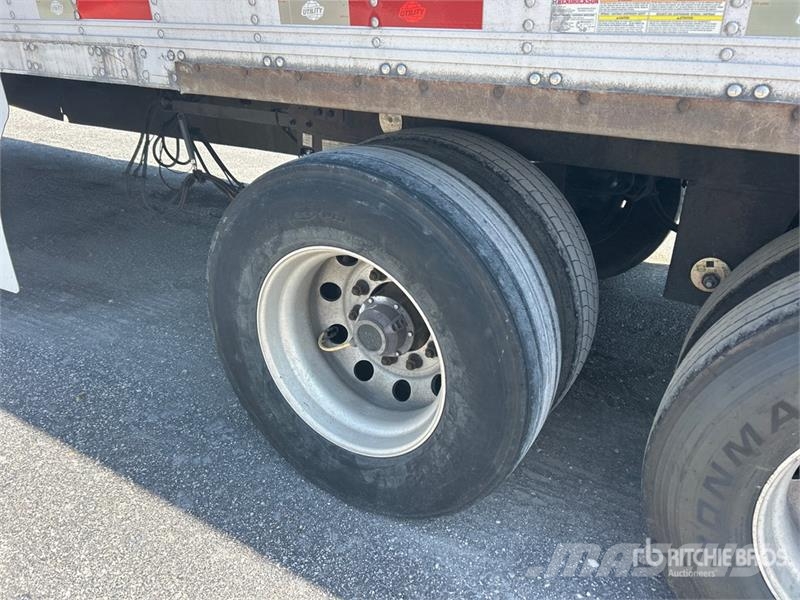 Utility VS2RA 53 ft x 102 in T/A Refrigerated Trailer Frysetrailer Semi