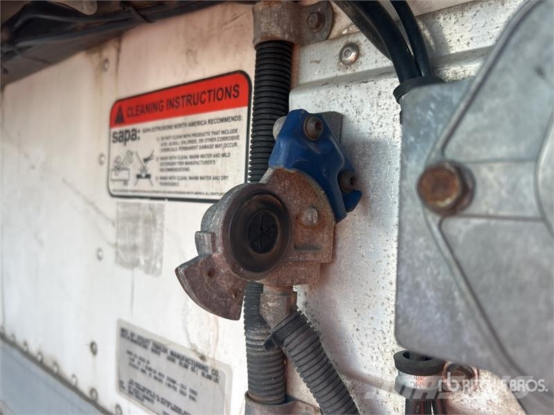 Utility VS2RA 53 ft x 102 in T/A Refrigerated Trailer Температурно-контролирани полуремаркета
