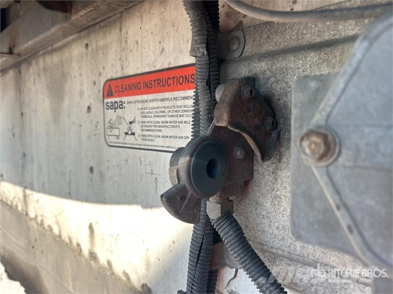 Utility VS2RA 53 ft x 102 in T/A Refrigerated Trailer Puspriekabės su izoterminiu kėbulu