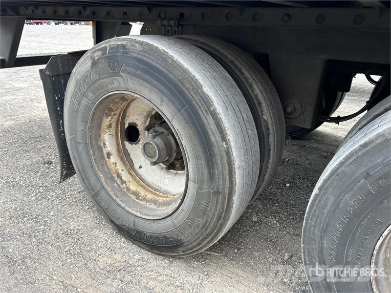 Utility VS2RA 53 ft x 102 in T/A Refrigerated Trailer Температурно-контролирани полуремаркета