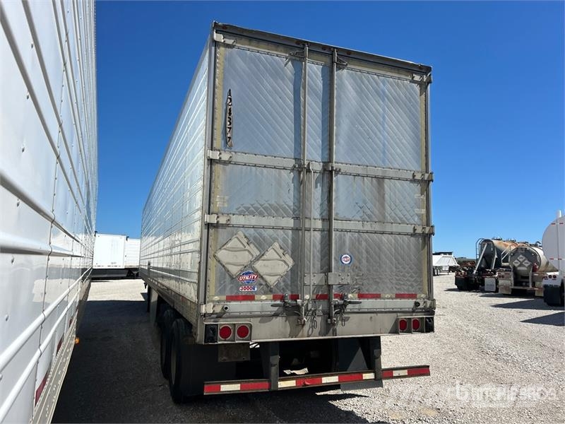 Utility VS2RA 53 ft x 102 in T/A Refrigerated Trailer 控溫式半拖車