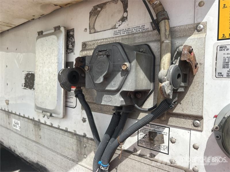 Utility VS2RA 53 ft x 102 in T/A Refrigerated Trailer Piekabes ar temperatūras kontroli