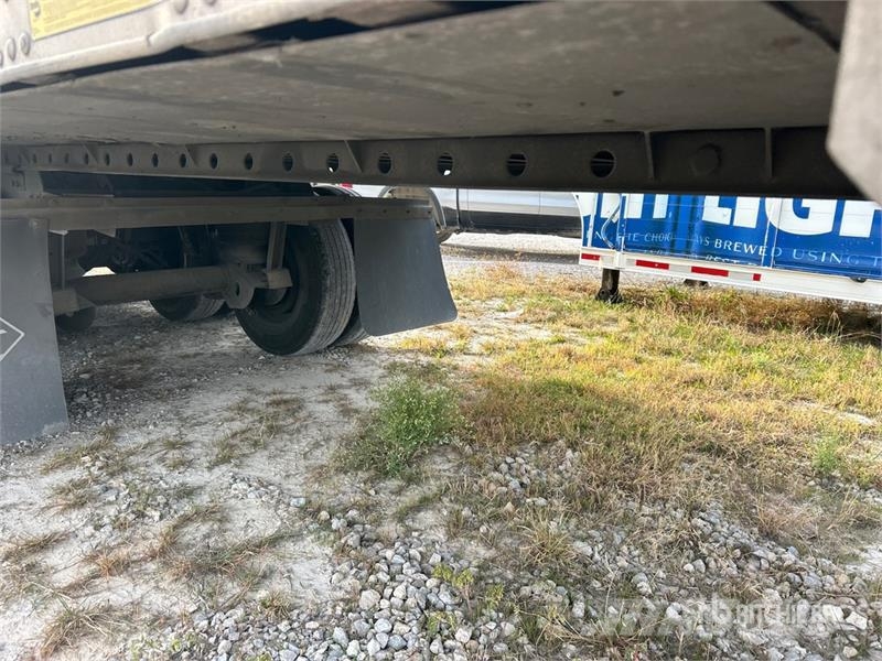 Utility VS2RA 53 ft x 102 in T/A Refrigerated Trailer Температурно-контролирани полуремаркета
