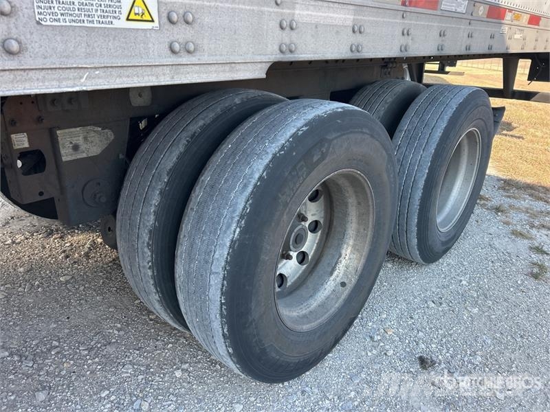 Utility VS2RA 53 ft x 102 in T/A Refrigerated Trailer Puspriekabės su izoterminiu kėbulu