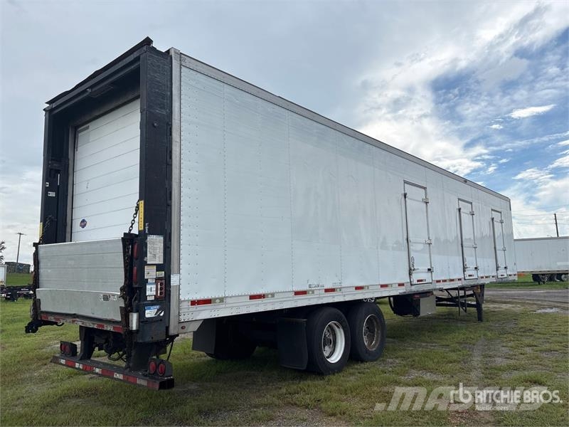 Utility VS2RA 53 ft x 102 in T/A Refrigerated Trailer Temperature controlled semi-trailers
