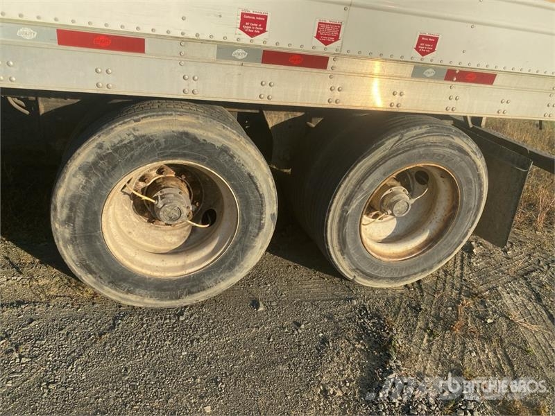 Utility VS2RA 53 ft x 102 in T/A Refrigerated Trailer 控溫式半拖車