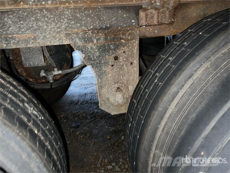 Utility VS2RA 53 ft x 102 in T/A Refrigerated Trailer 保温半挂车